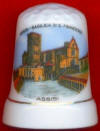 BAS�LICA DE SAN FRANCISCO, AS�S (UMBRIA) EL MONASTERIO Y LAS IGLESIAS MENOR Y MAYOR, SE EMPEZARON A CONSTRUIR EN 1228 Y CONCLUIDAS EN 1253 (G�TICO) EN 1997 UN TERREMOTO DESTRUY� EL FRESCO DE GIOTTO EN M�S DE 50.OOO TROCITOS - EN DOS A�OS SE VOLVI� A RECONSTRUIR MILAGROSAMENTE