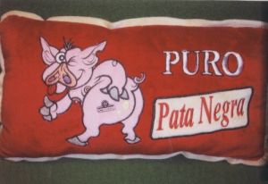 SOY DE PURA PATA NEGRA!!! UN GRACIOSO COJ�N