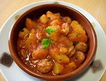 PATATAS A LA RIOJANA, PLATO TPICO